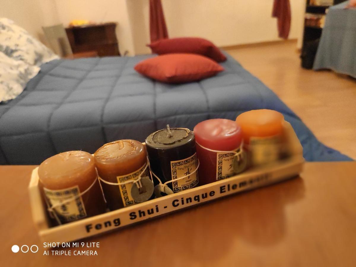 Appartement Ex Ostu Impero: vino, tartufo ed ospitalità à La Morra Extérieur photo