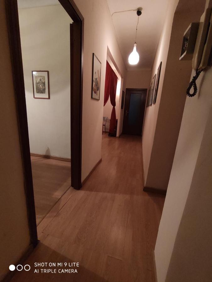 Appartement Ex Ostu Impero: vino, tartufo ed ospitalità à La Morra Extérieur photo