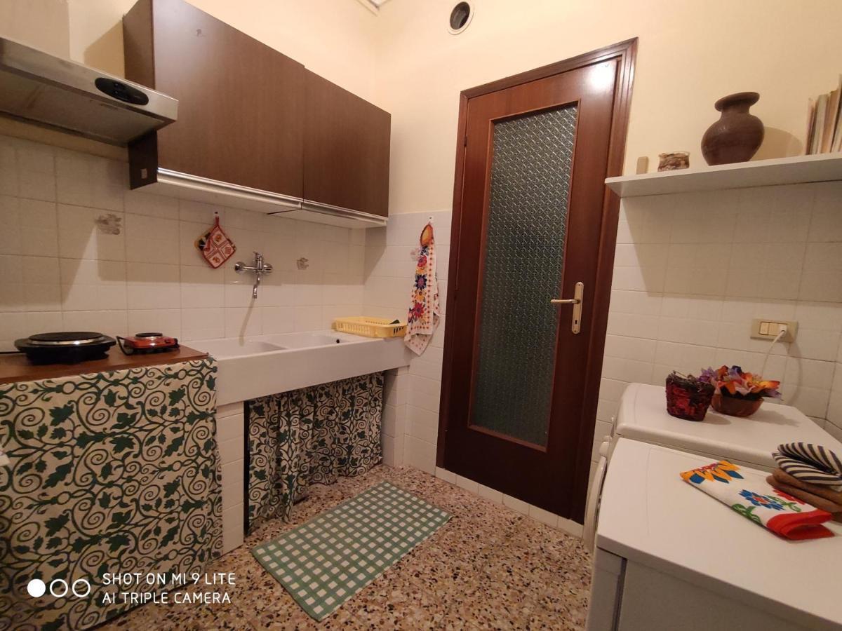 Appartement Ex Ostu Impero: vino, tartufo ed ospitalità à La Morra Extérieur photo